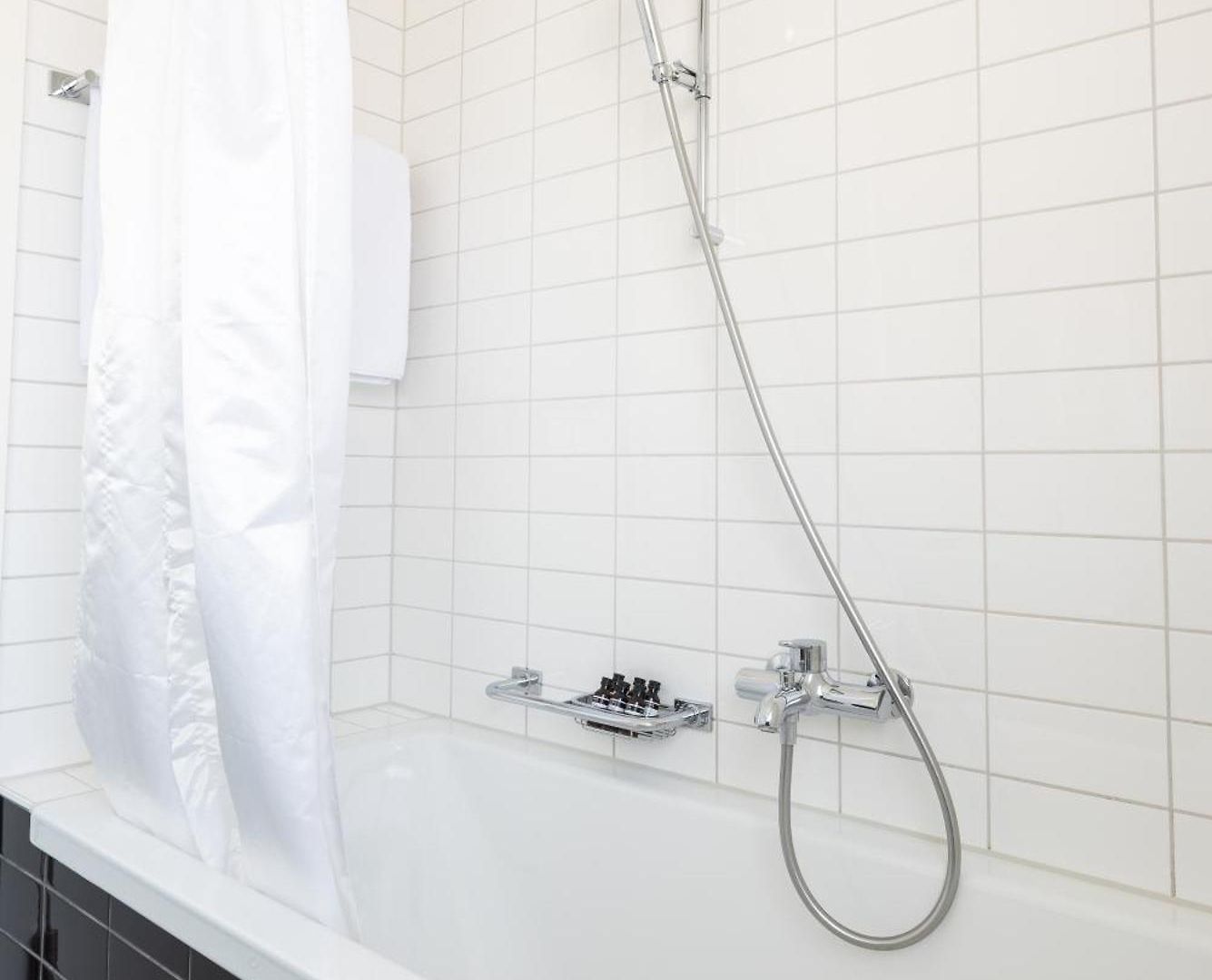 Apartment Ema House Serviced Superior Seefeld Zurich