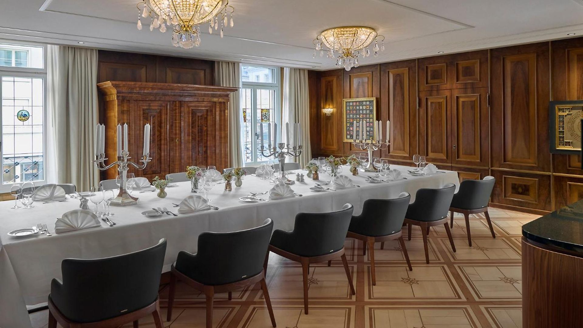 Hotel Mandarin Oriental Savoy, 5*