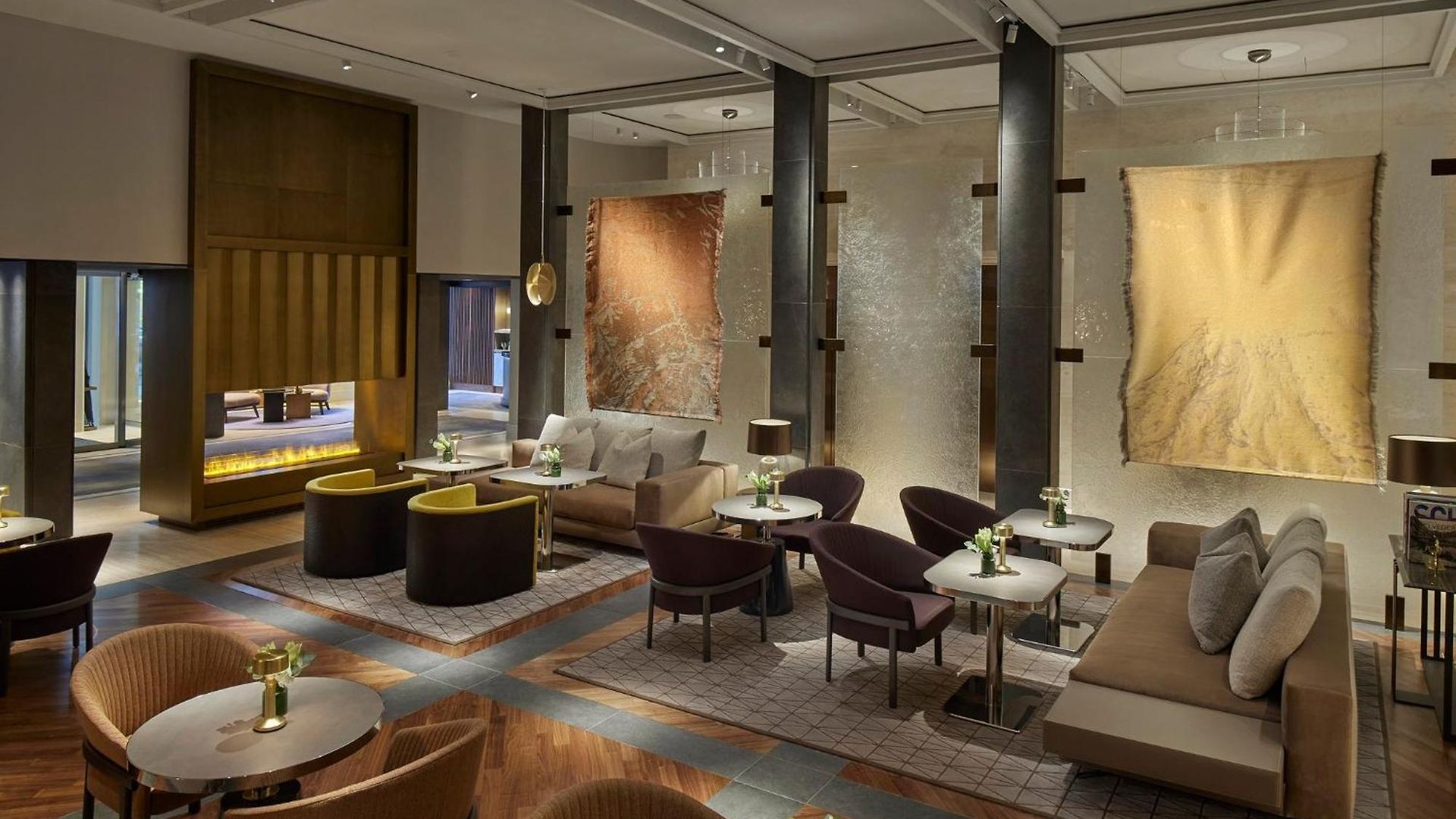 Hotel Mandarin Oriental Savoy, 5*