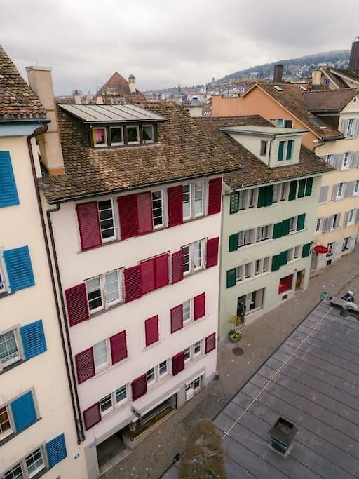 Apartment Im Herzen Der Zuercher Altstadt
