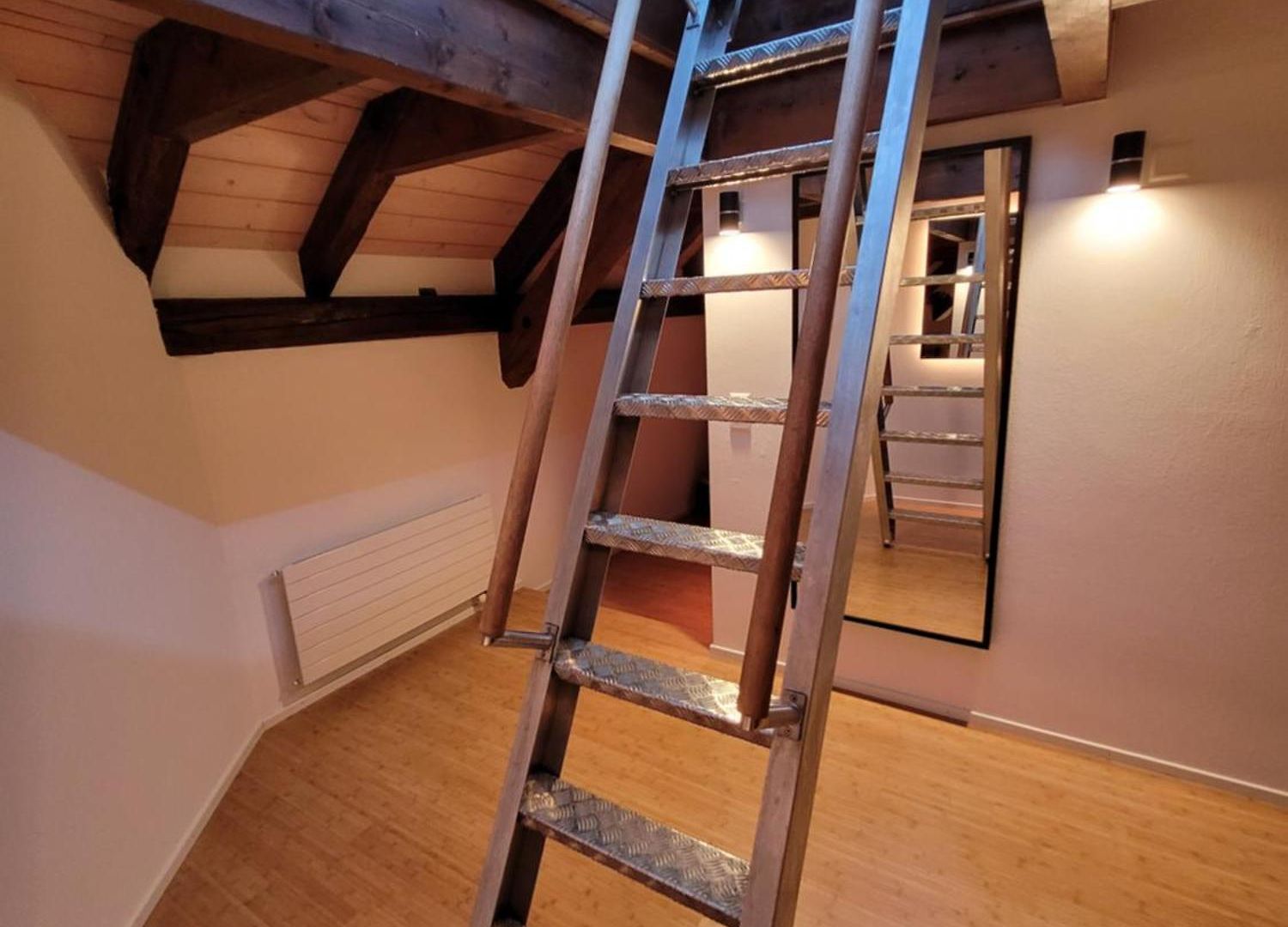 Le Bijou Lintheschergasse / Hb Apartment Zürich