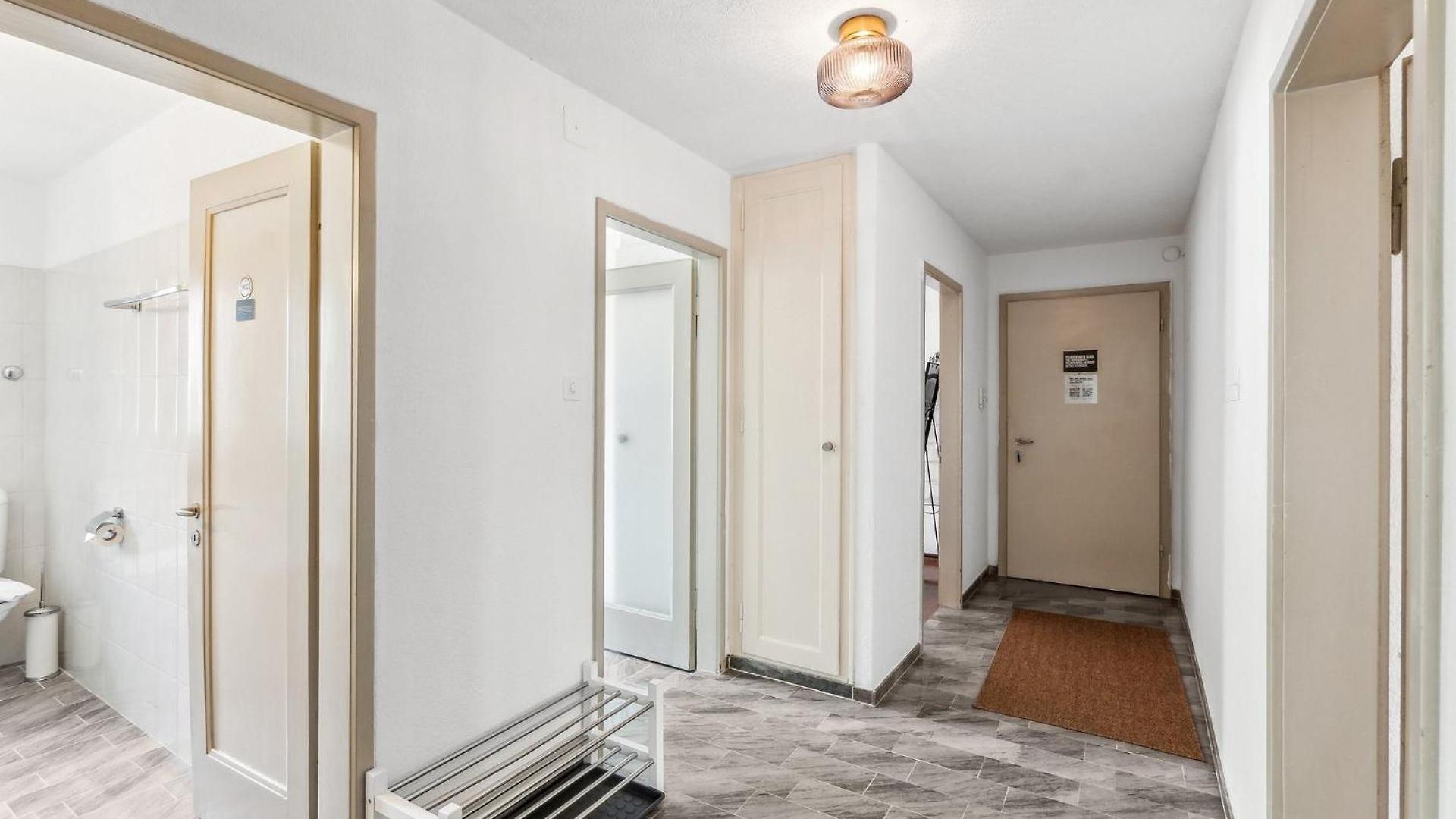 Apartment Altwiesenstrasse 144