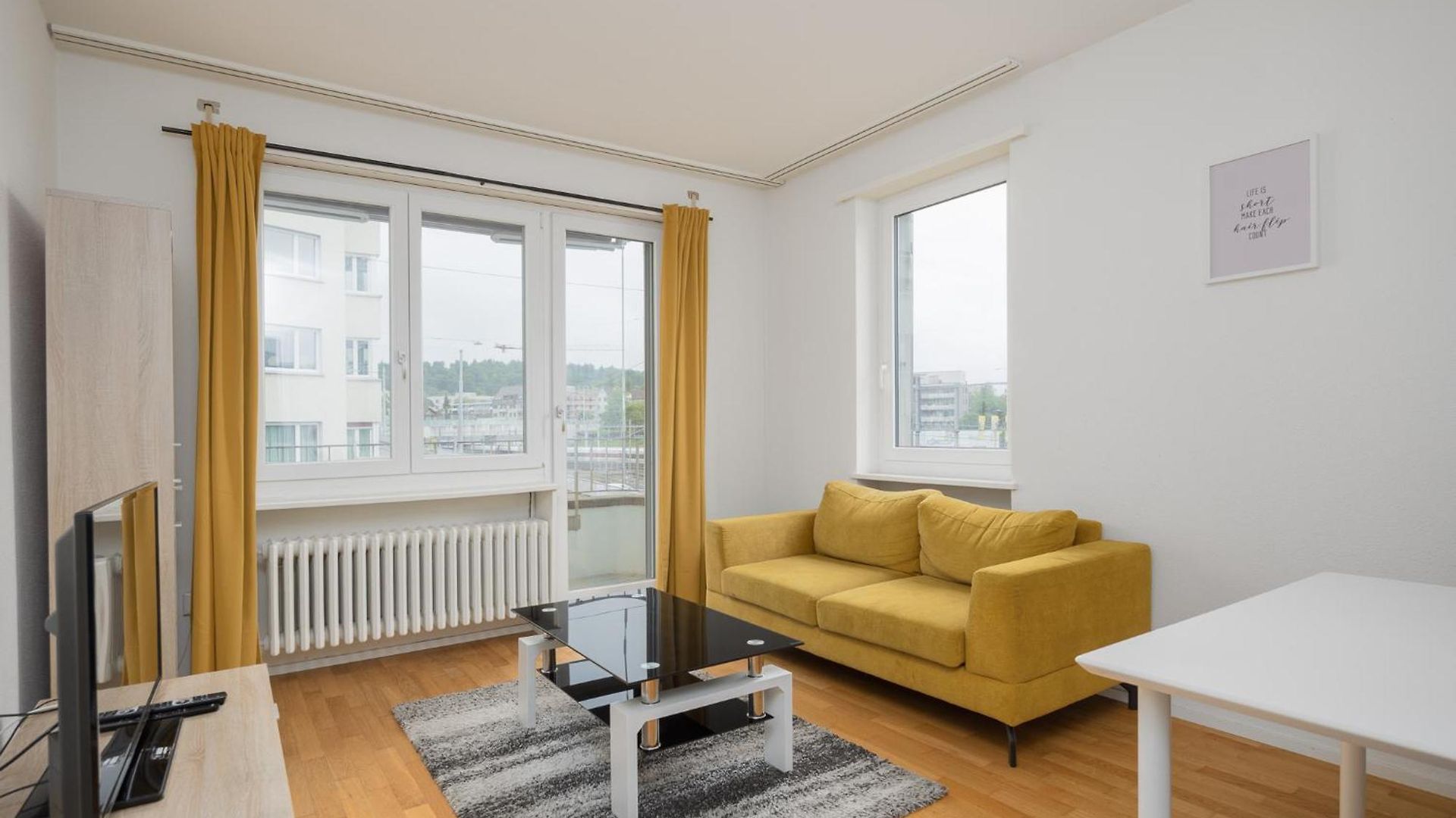 Apartment Downtown Dream 3,5br With Balcony And Style Ba22 *