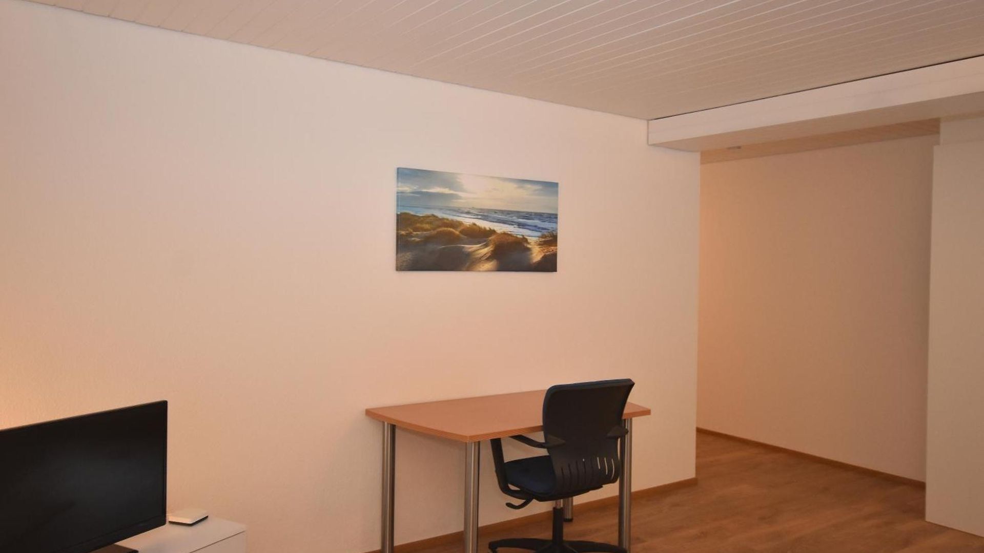 Apartment Centrally Located 2br - Color 23 Zurich