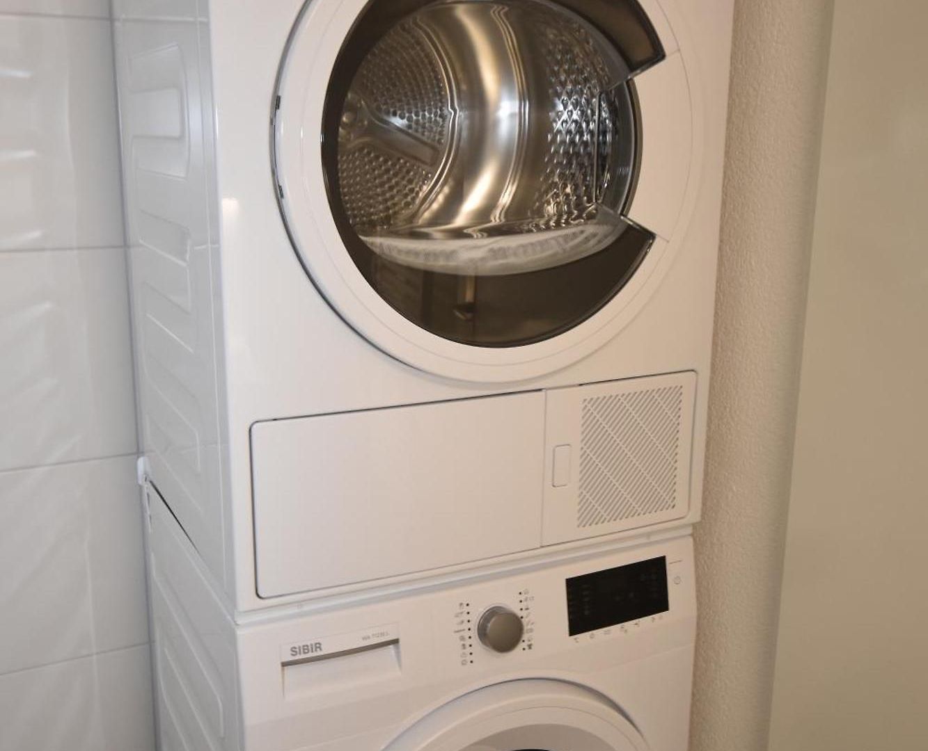 Apartment Centrally Located 2br - Color 23 Zurich