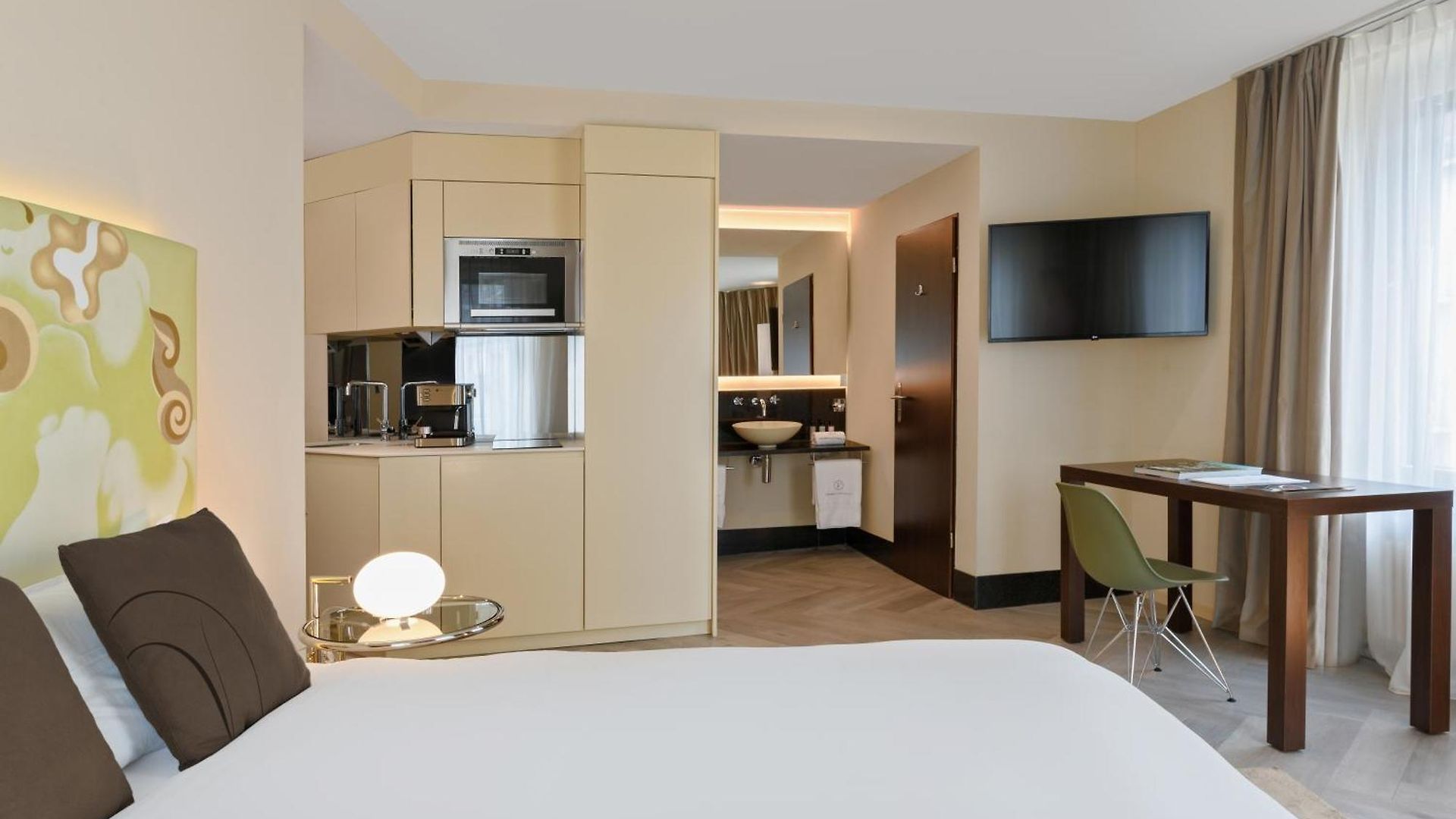 Aparthotel Visionapartments Brandschenkestrasse - Contactless Check-in 3*