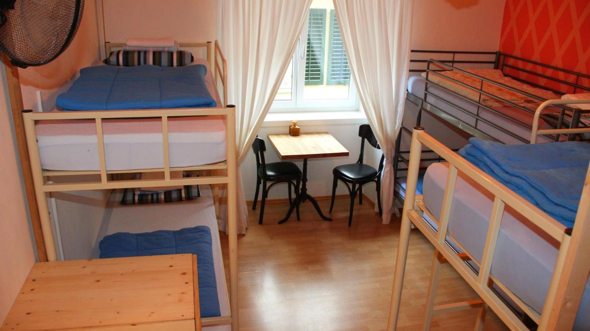 Hostel Oldtown Otter *