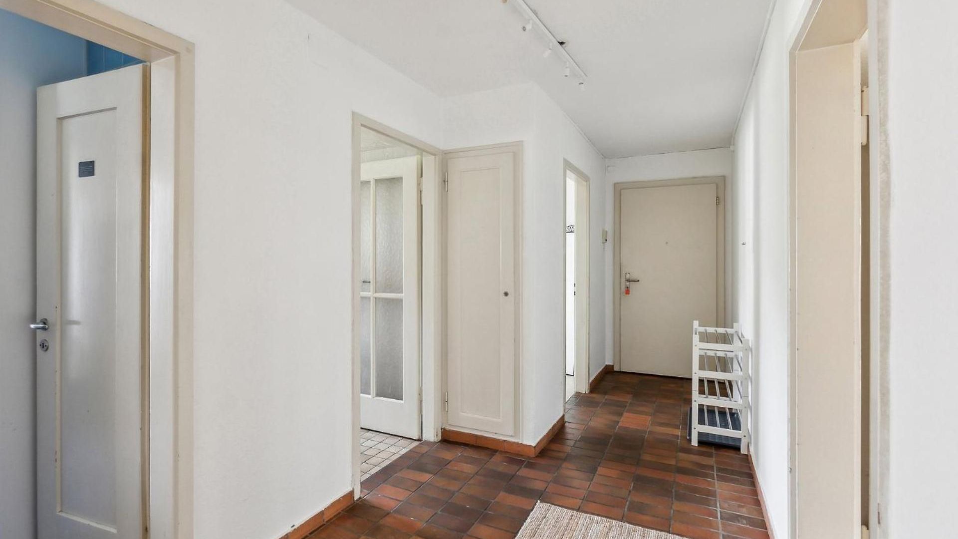 Affordable Comfort In Apartment Zurich