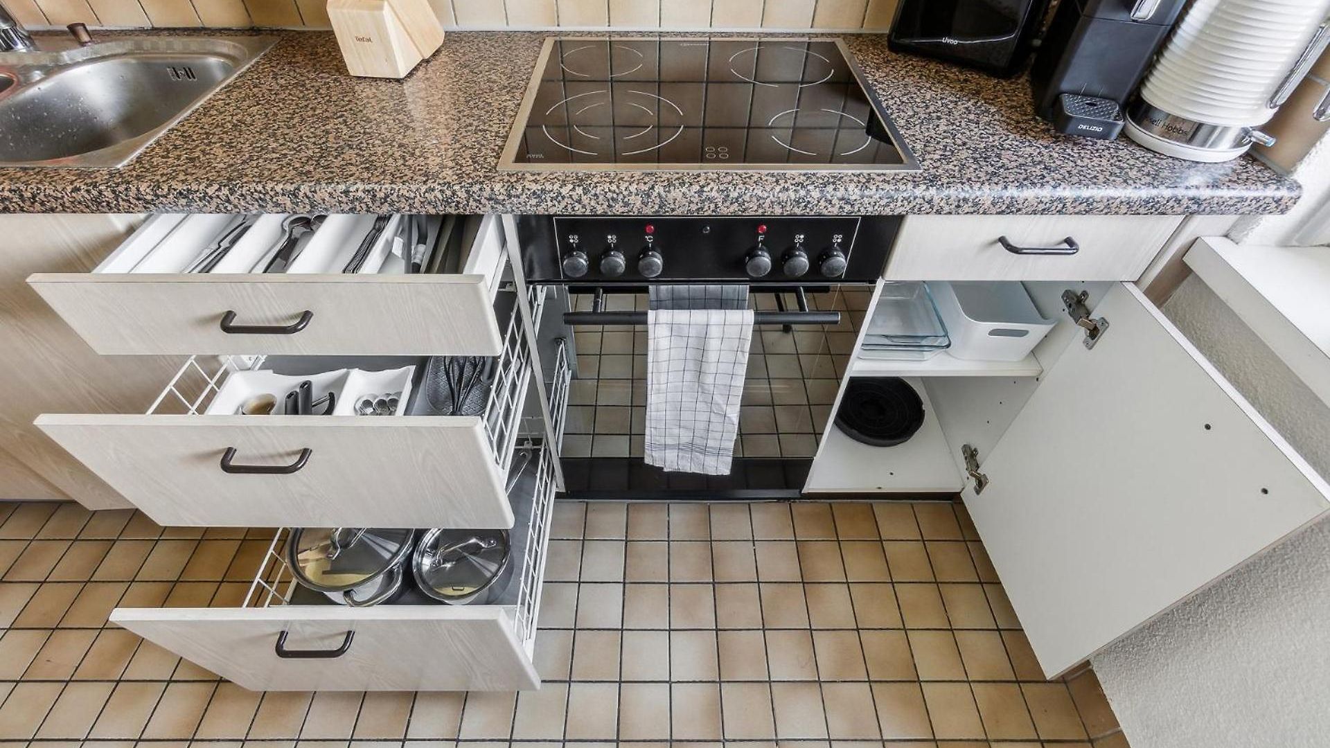 Apartment Affordable Comfort In Zurich