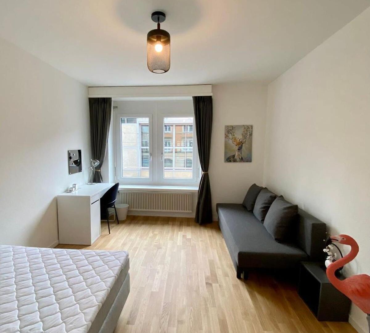 Kaya Sapphire Zurich