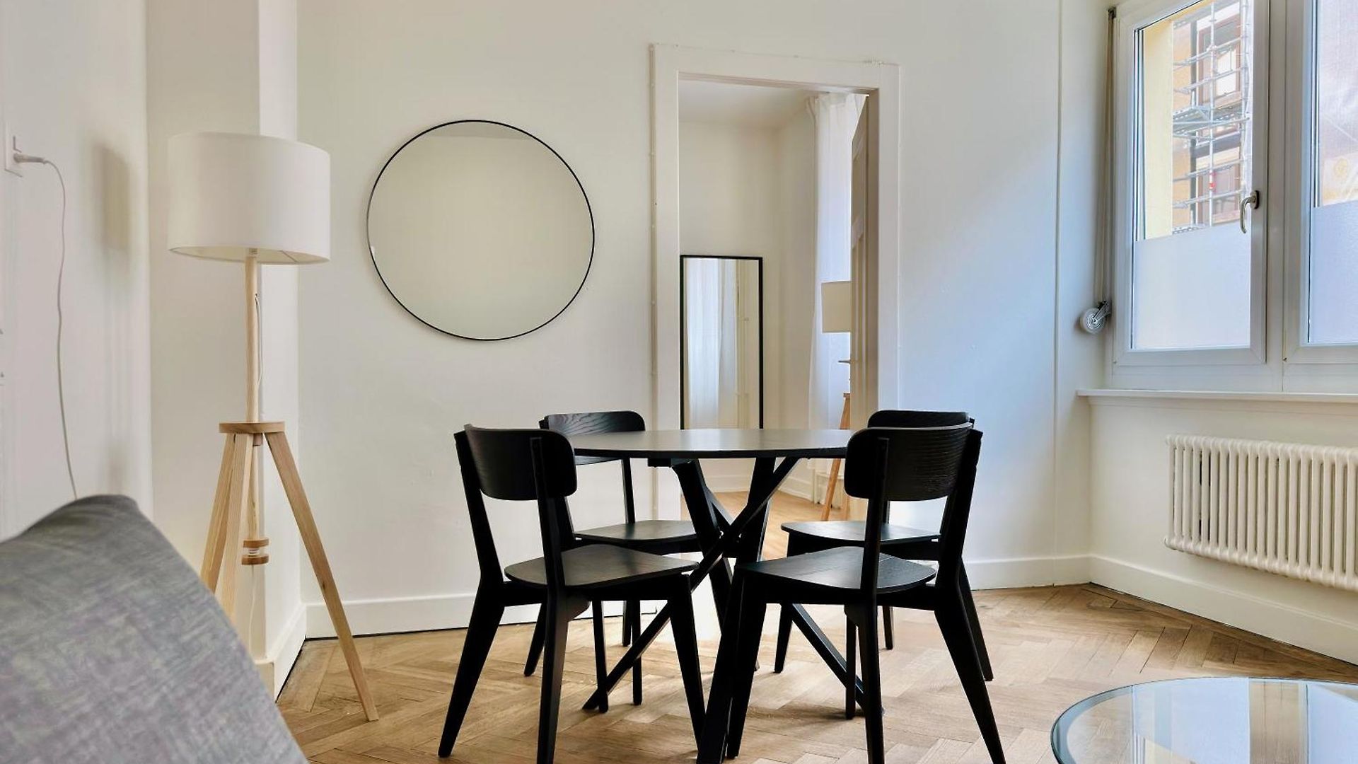 Citycentral 2 Bedroom Flat Near Main Station Apartment *