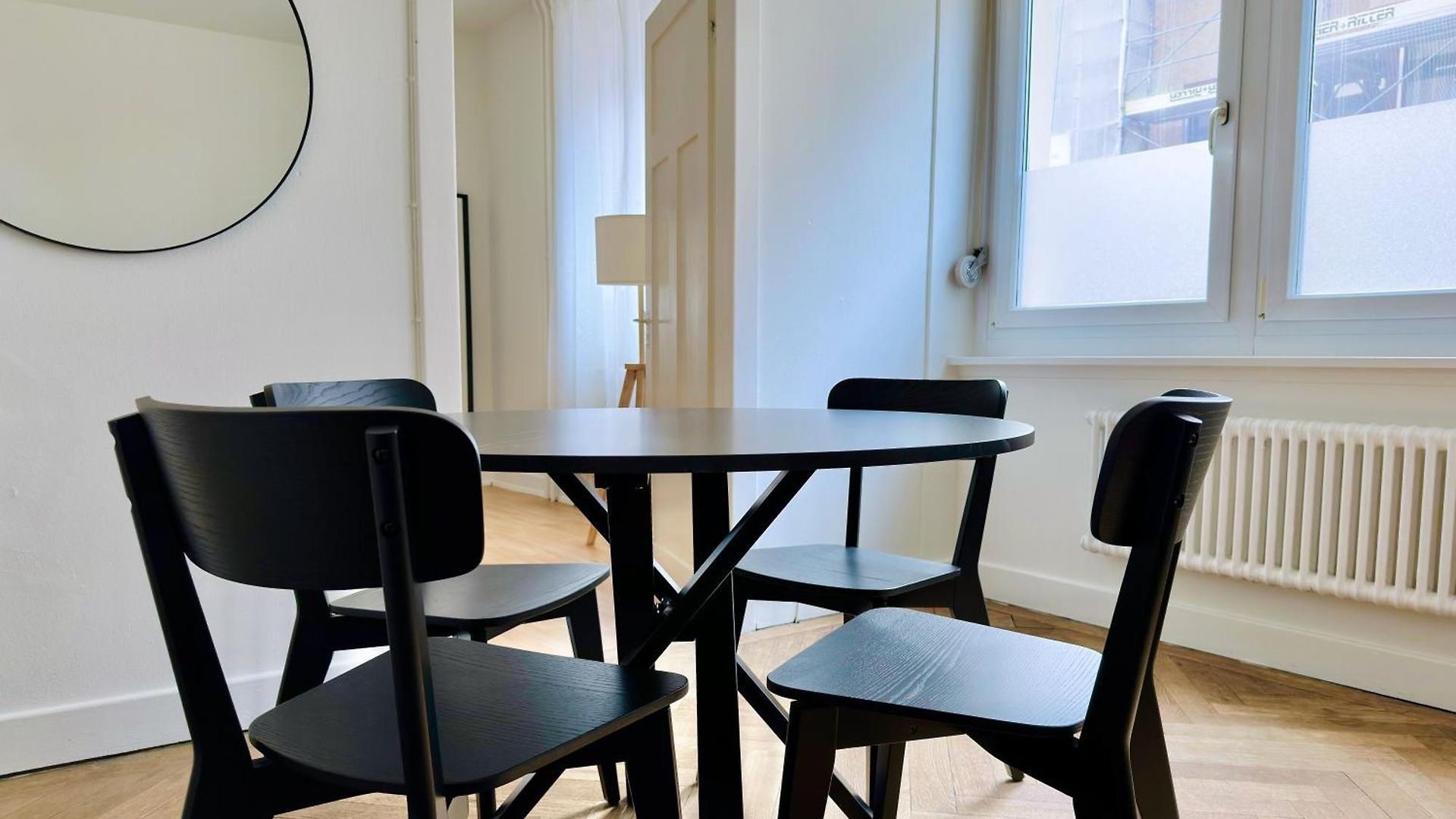 Citycentral 2 Bedroom Flat Near Main Station Apartment