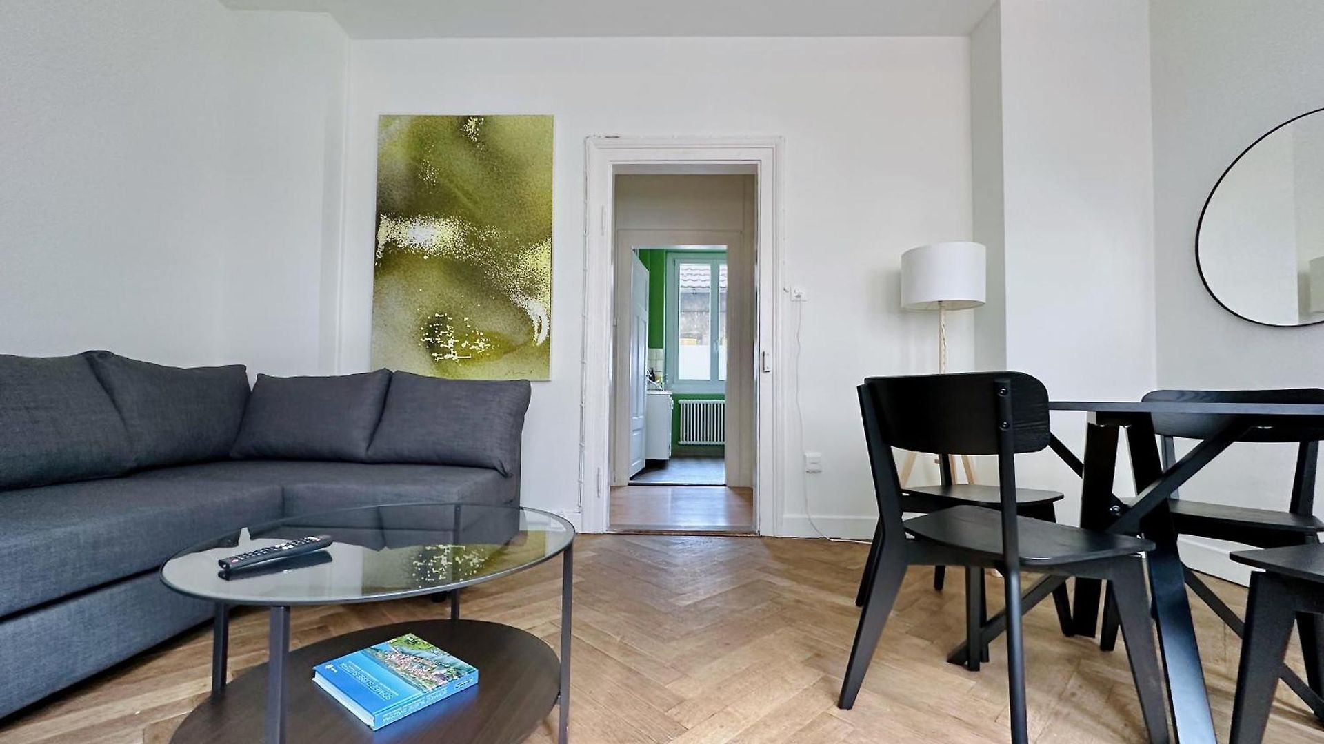 Citycentral 2 Bedroom Flat Near Main Station Apartment Zürich