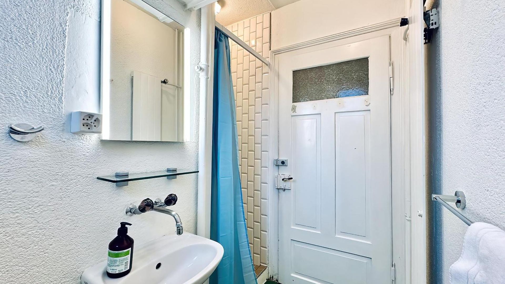 Citycentral 2 Bedroom Flat Near Main Station * Zürich