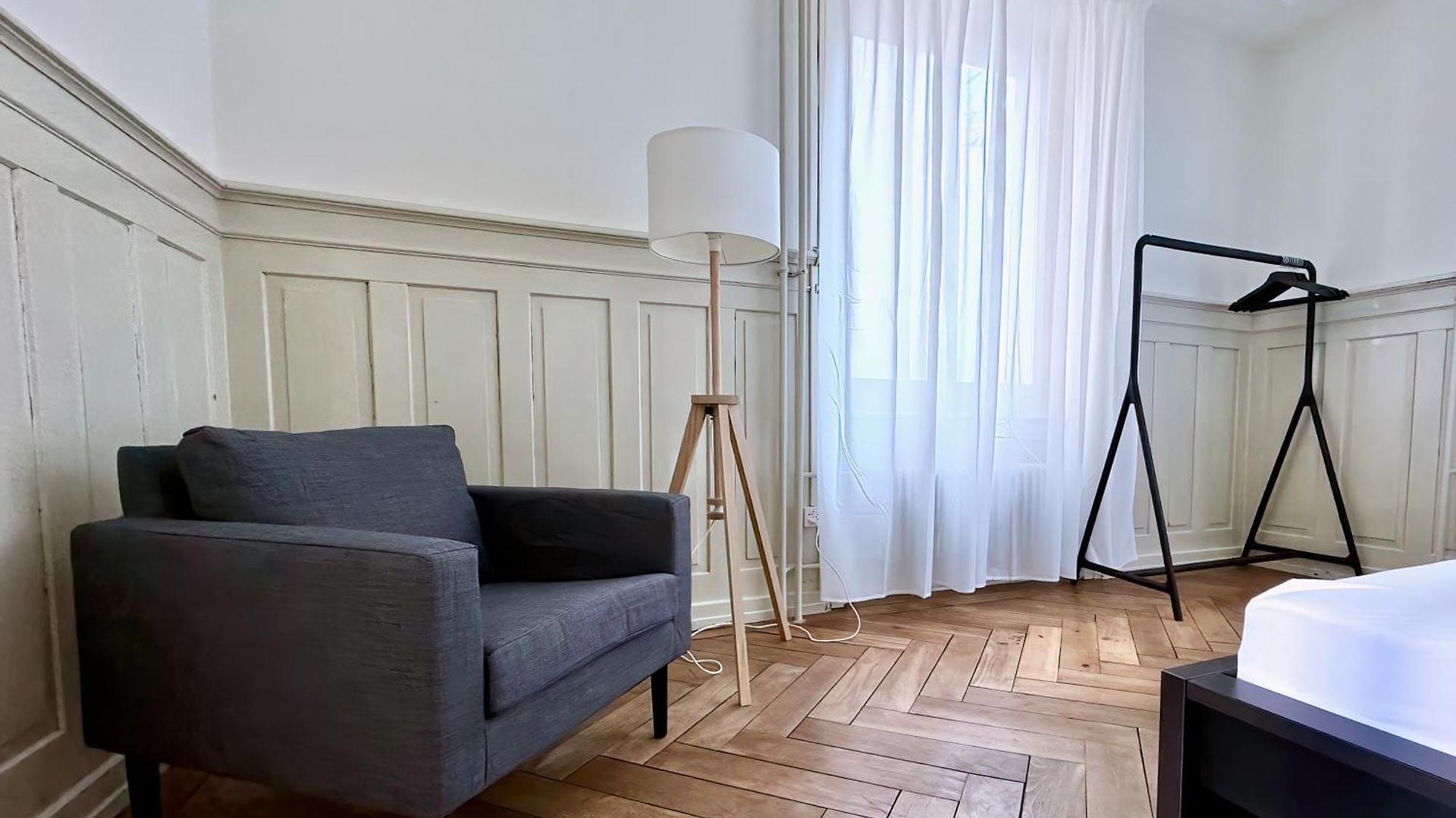Citycentral 2 Bedroom Flat Near Main Station Apartment *