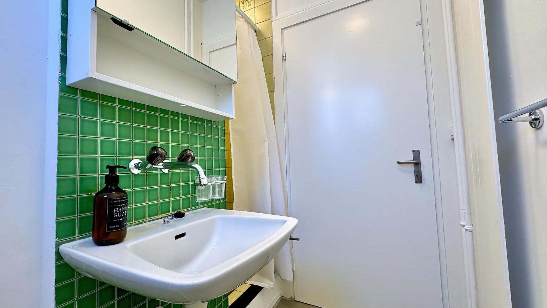 Citycentral 2 Bedroom Flat Near Main Station *