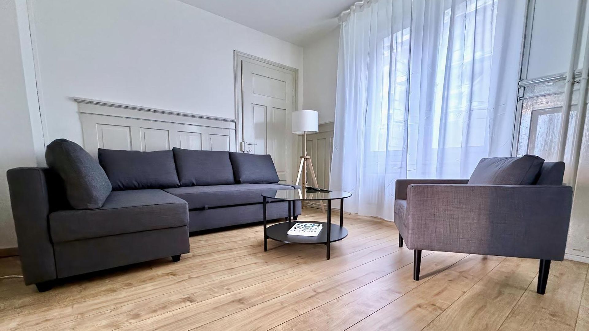 Citycentral 2 Bedroom Flat Near Main Station Apartment