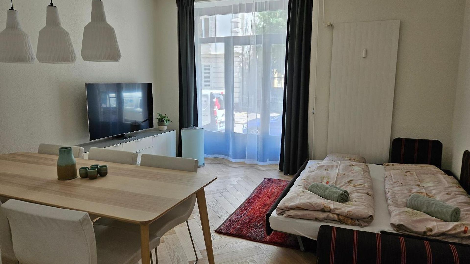 New 2 Bedroom - 15min From Paradeplatz