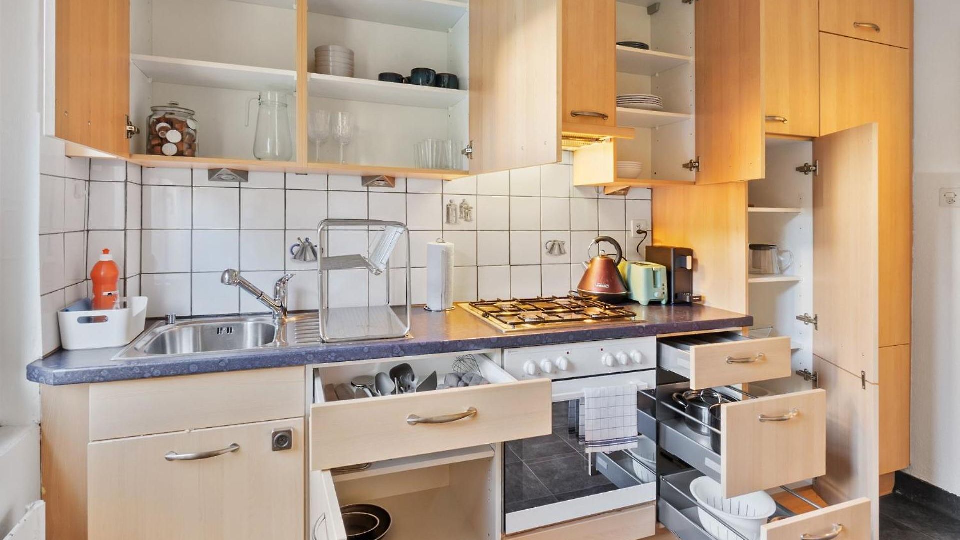 Homey Comfort In Oerlikon