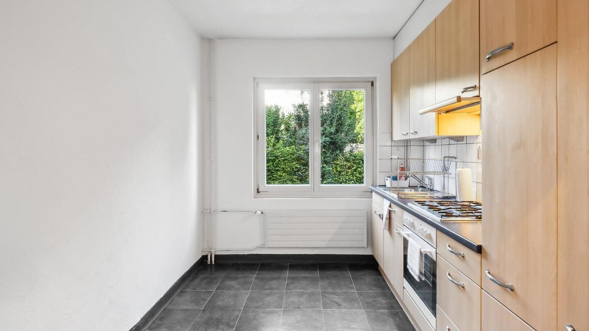 Homey Comfort In Oerlikon Zurich