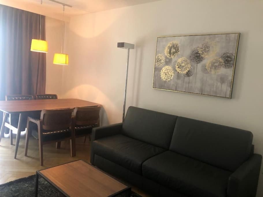 Executive 1br Flat, Center - Hammer 3 Apartment Zürich