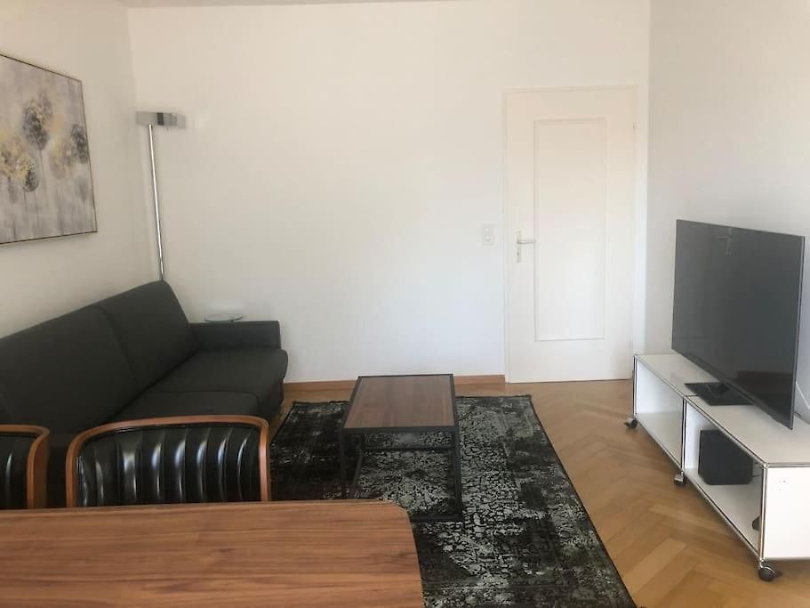 Executive 1br Flat, Center - Hammer 3 Apartment