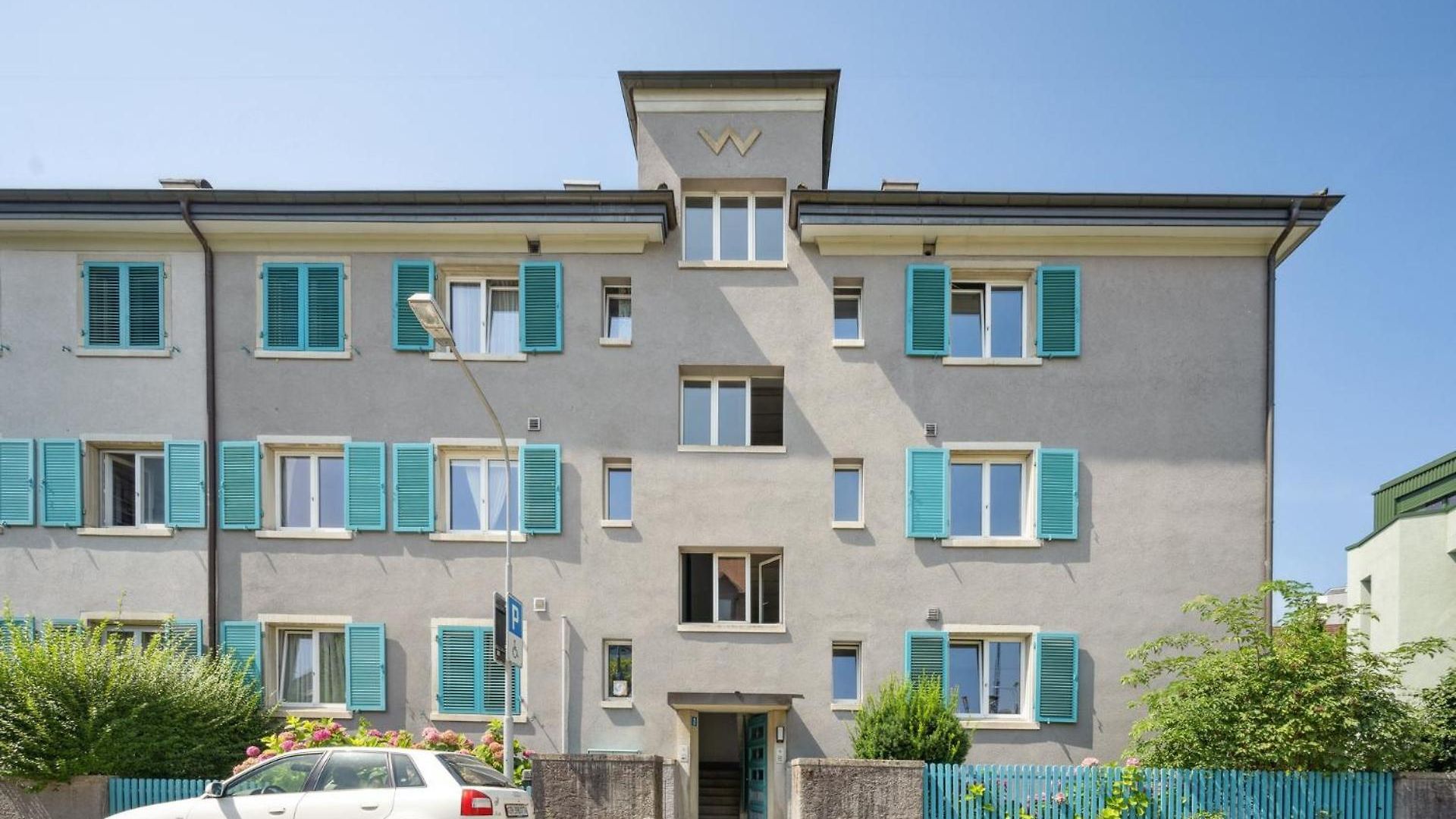 Apartment Comfortable In Oerlikon 20 Minutes Away From Airport Zürich
