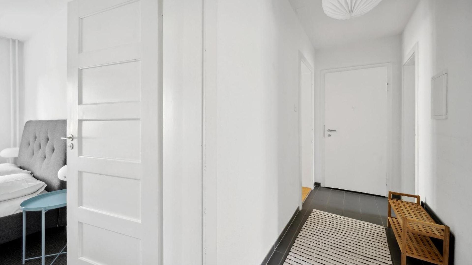 Comfortable In Oerlikon 20 Minutes Away From Airport