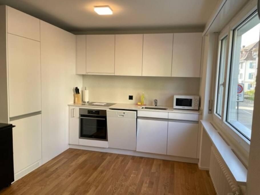 Apartment Sunny And Very 2br Flat - Sky8 *