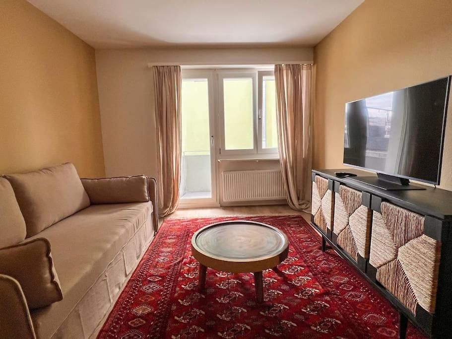 Apartment Modern Close To Train Station Oerlikon-201-16- Zürich
