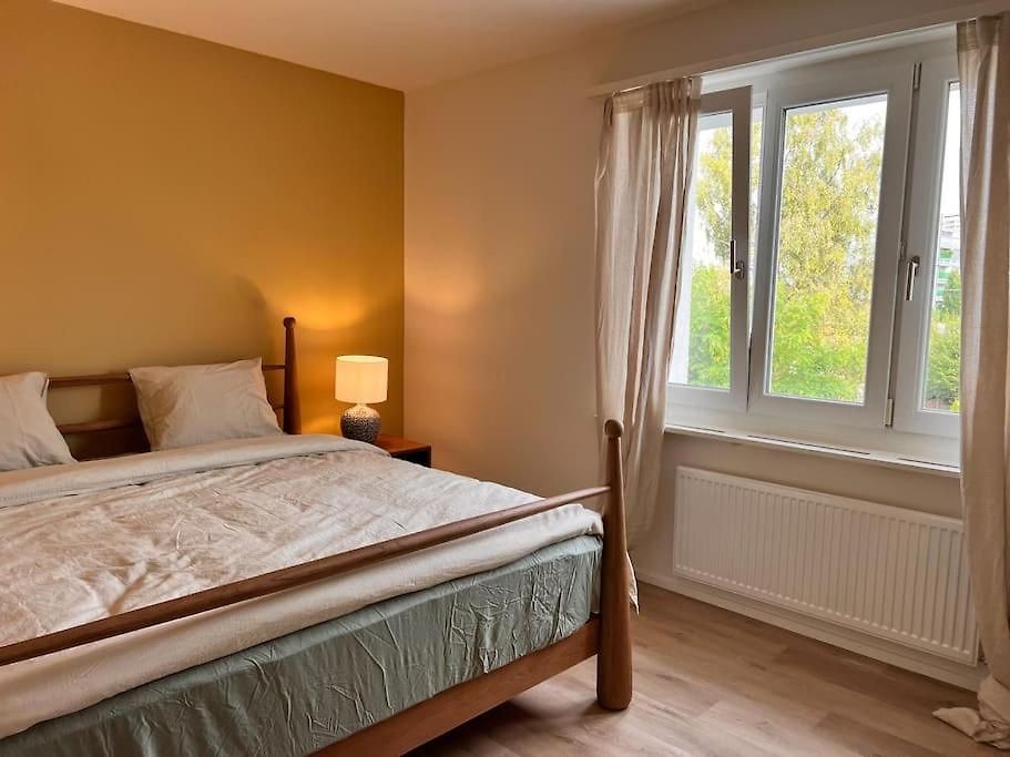Apartment Elegant City With Balcony! -101-16-