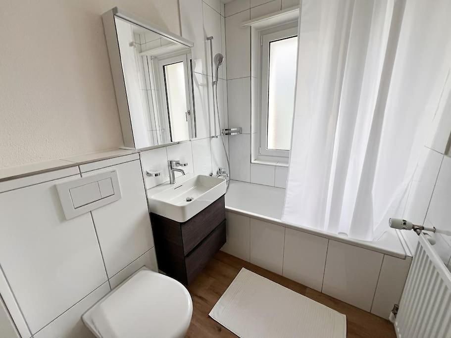 Elegant City With Balcony! -101-16- Apartment Zürich