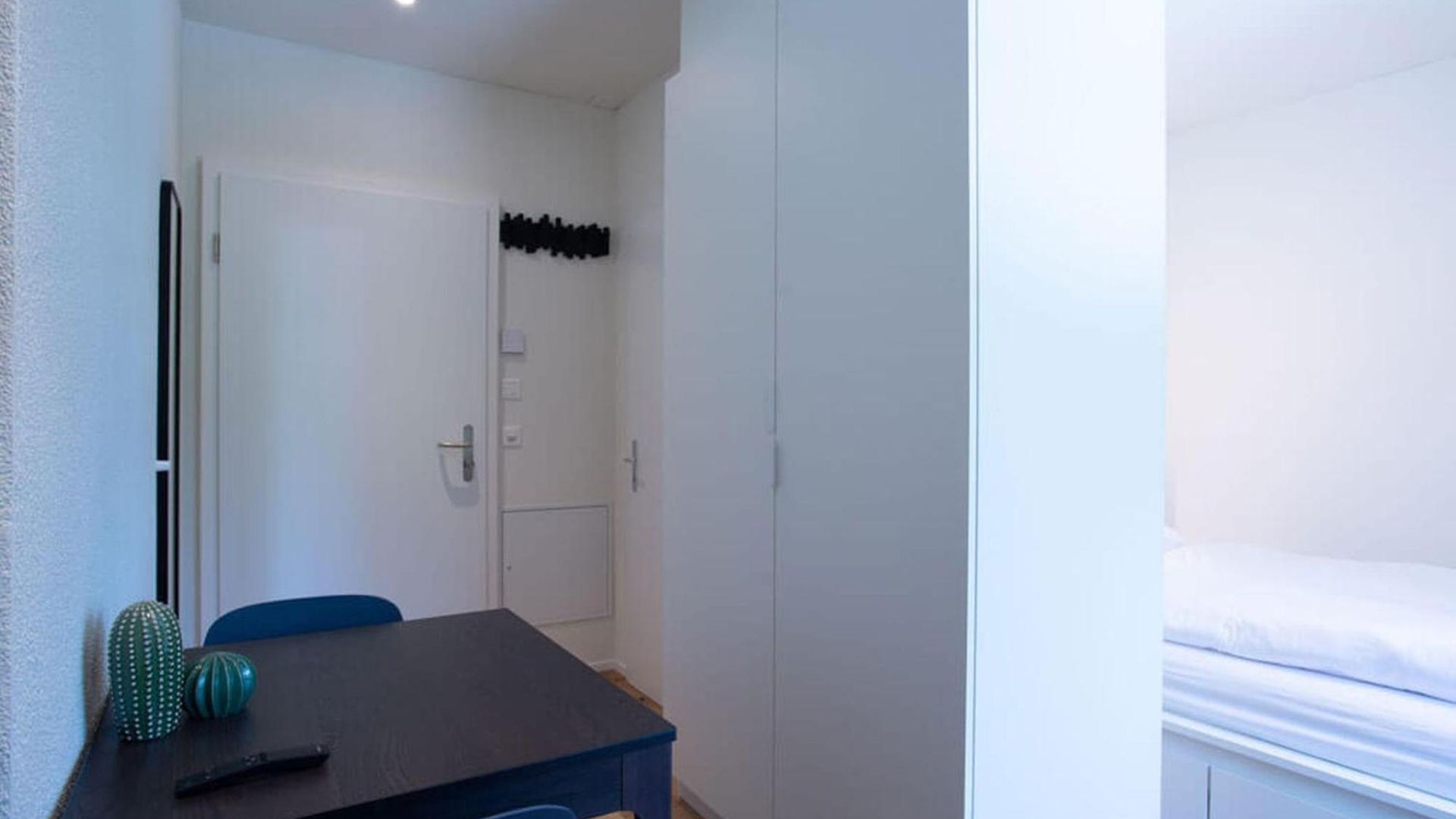 Apartment Hitrental Riesbach Zurich