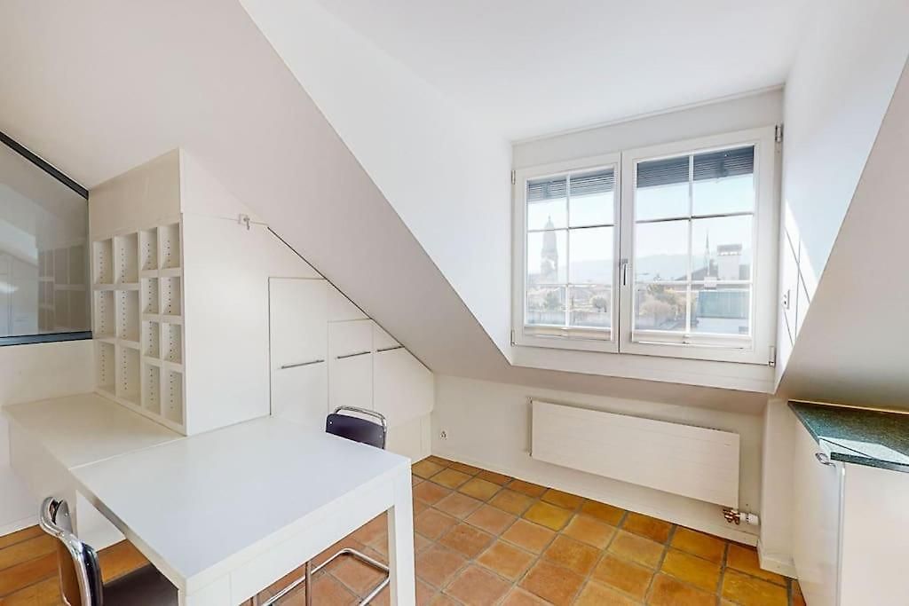 Maisonette Penthouse In Old Town - Uz10 *