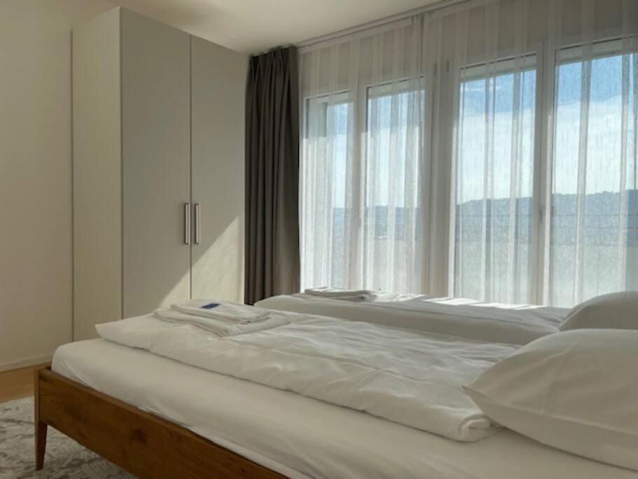 Apartment Faboulous 1br Near Center - Sun 16 *