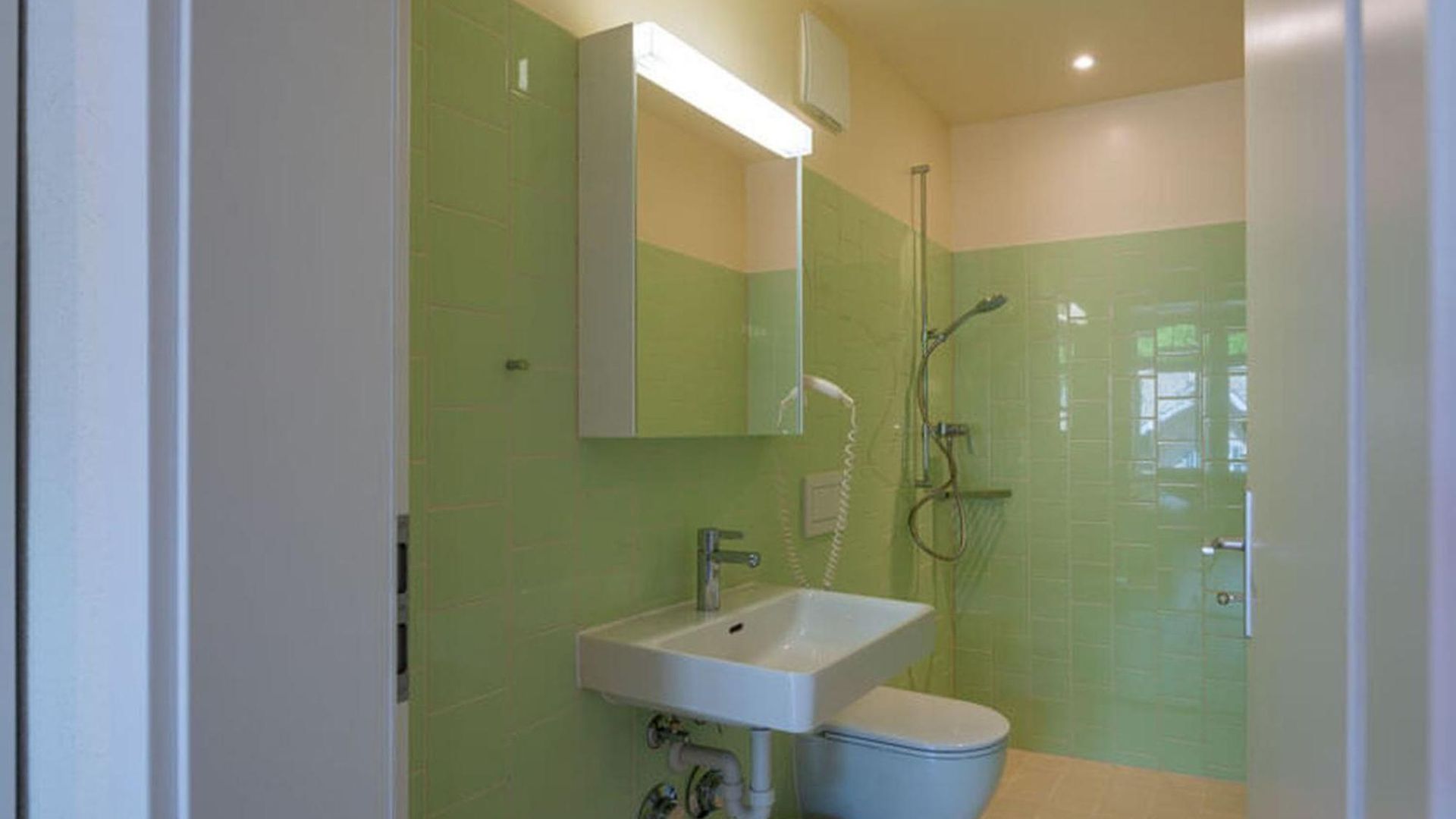 Apartment Hitrental Riesbach Zurich