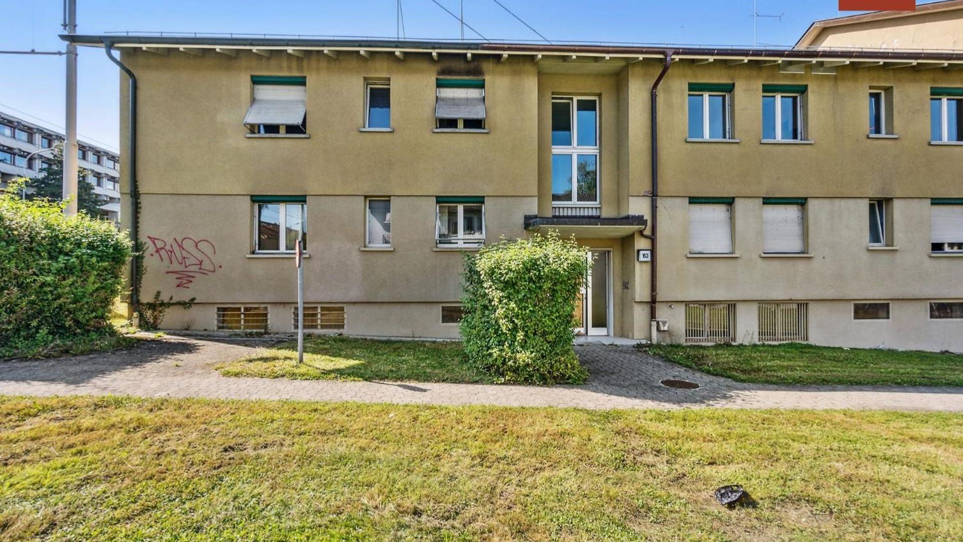 Urban Charm: Your Comfy Close To The Apartment *