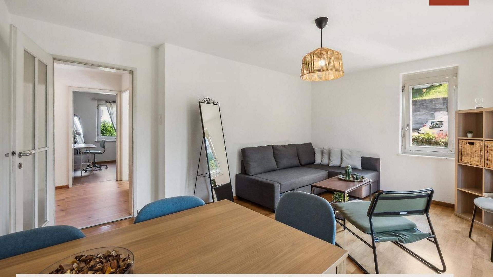 Urban Charm: Your Comfy Close To The *