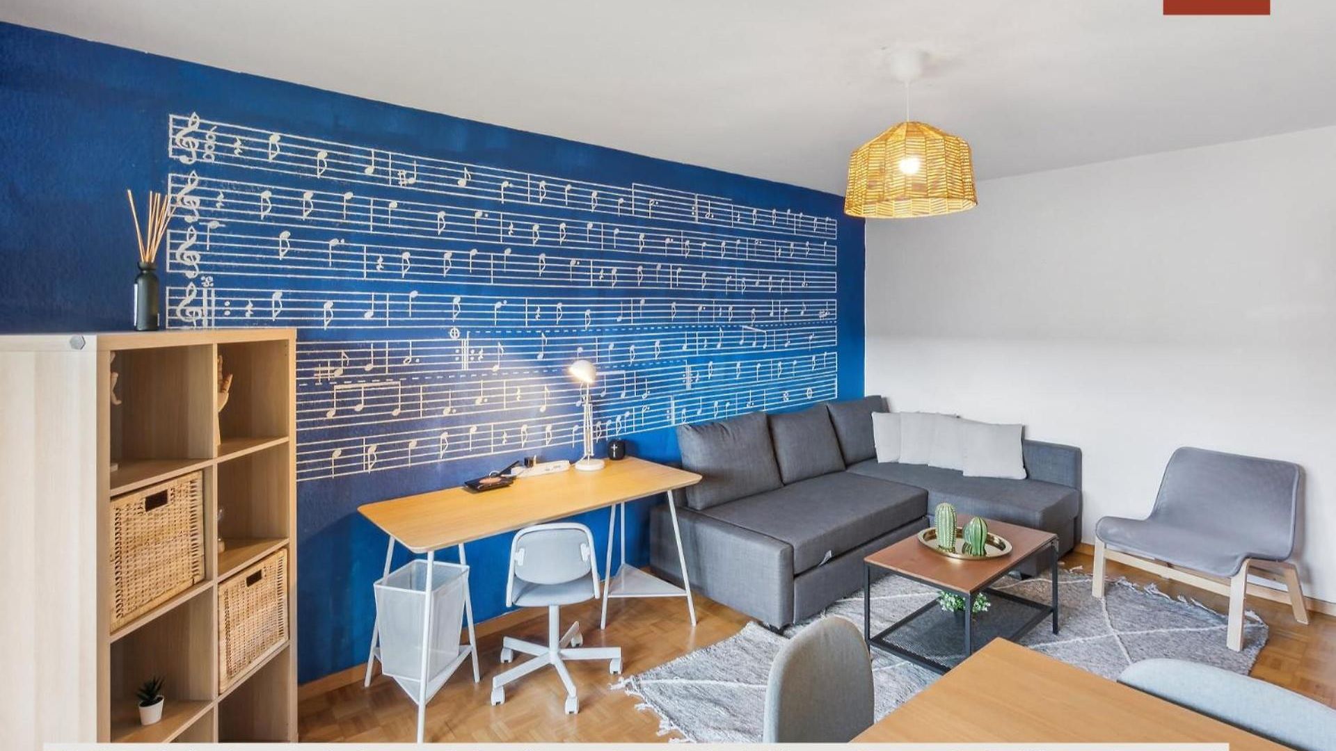 Charming Apartments, Just 27 Minutes To Center Zurich