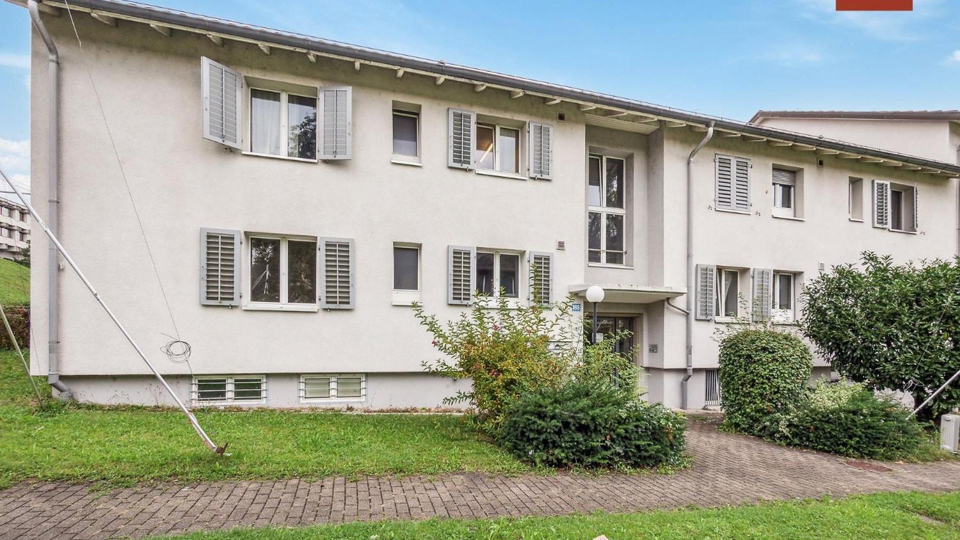 Charming Apartments, Just 27 Minutes To Center Zurich