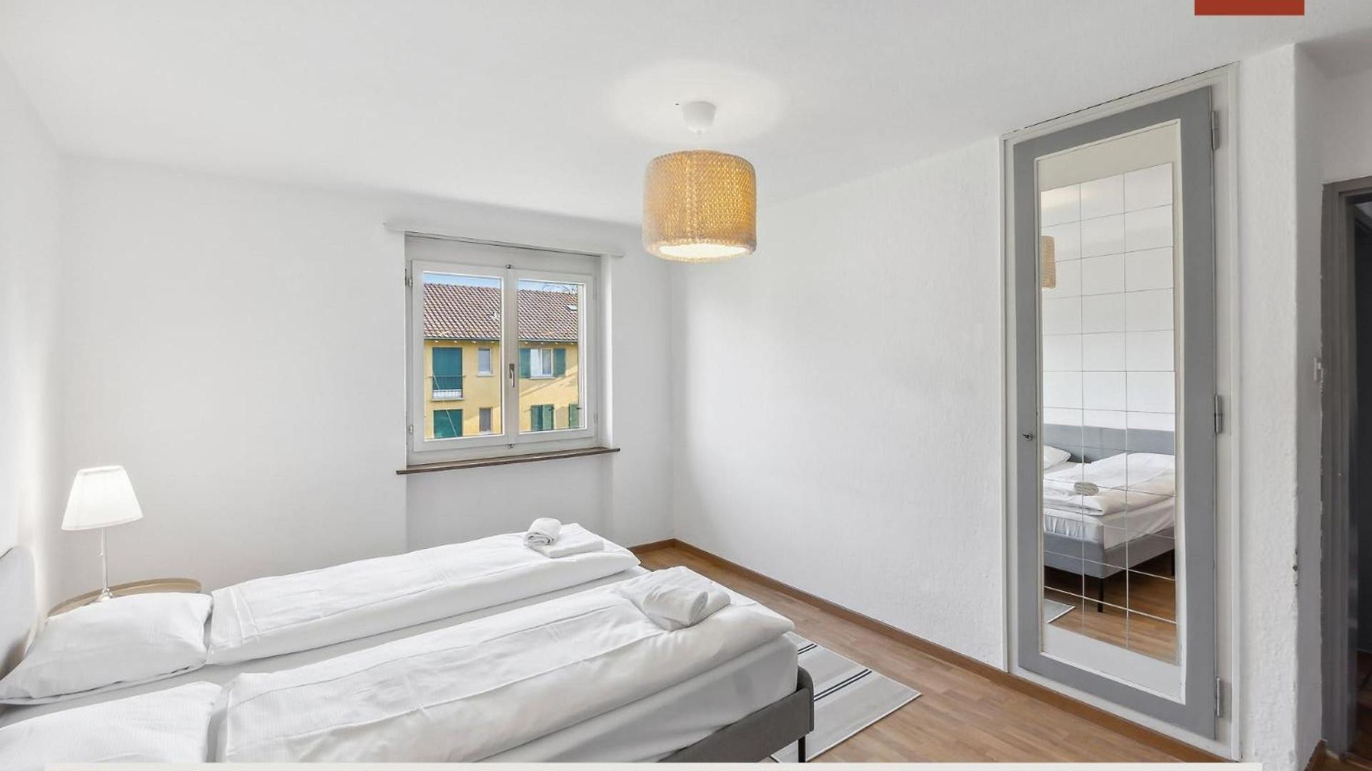 Apartment Charming Apartments, Just 27 Minutes To Center *