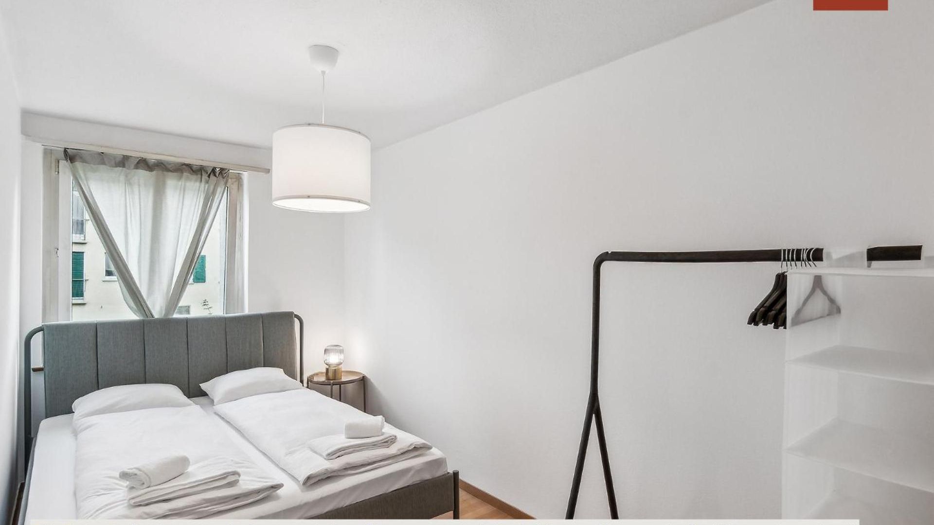 Urban Living Redefined: In Oerlikon Apartment *