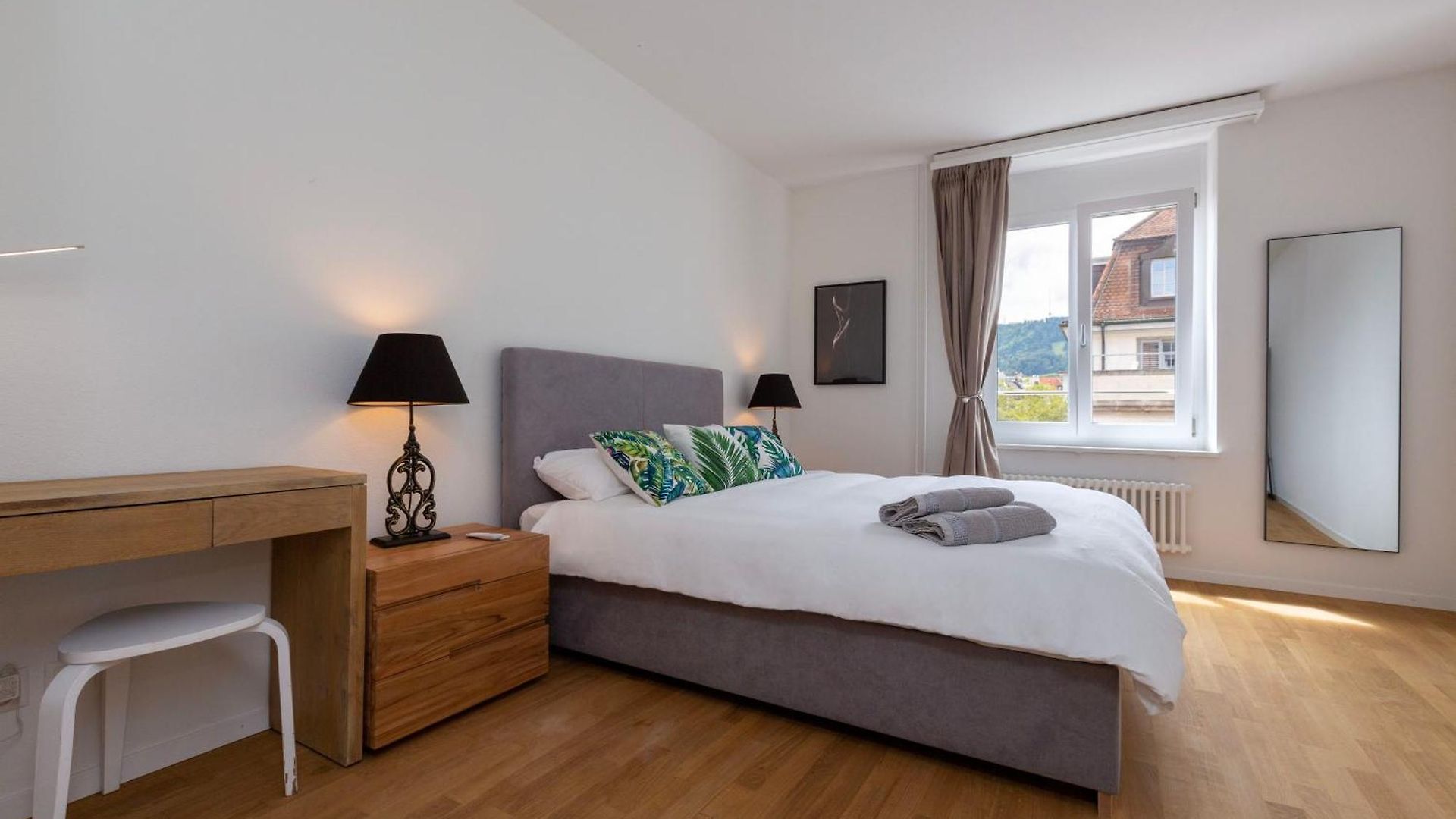 Apartment Kaya 4a - Downtown 2br With Balcony Zurich