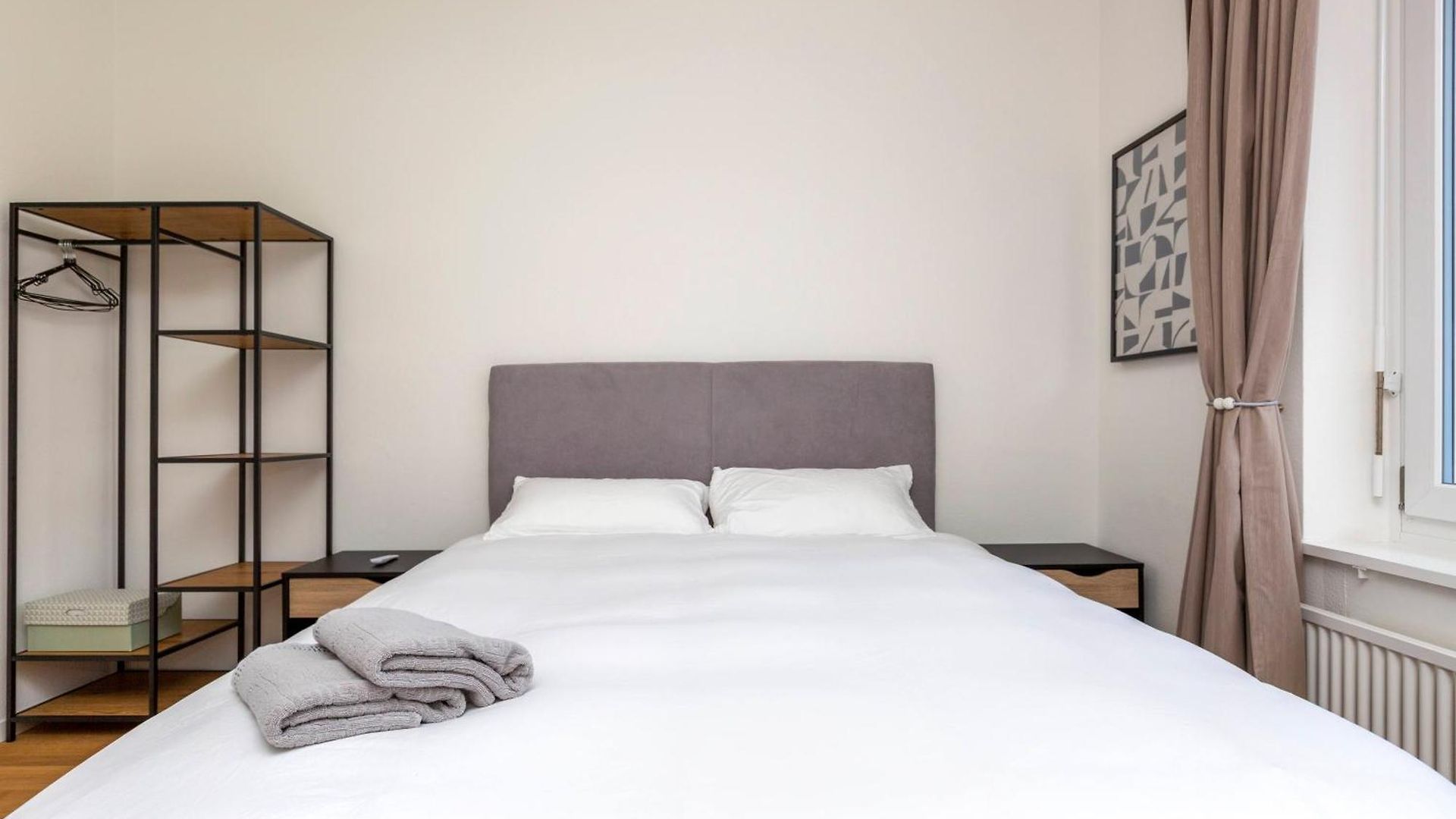 Kaya 4a - Downtown 2br With Balcony Zurich