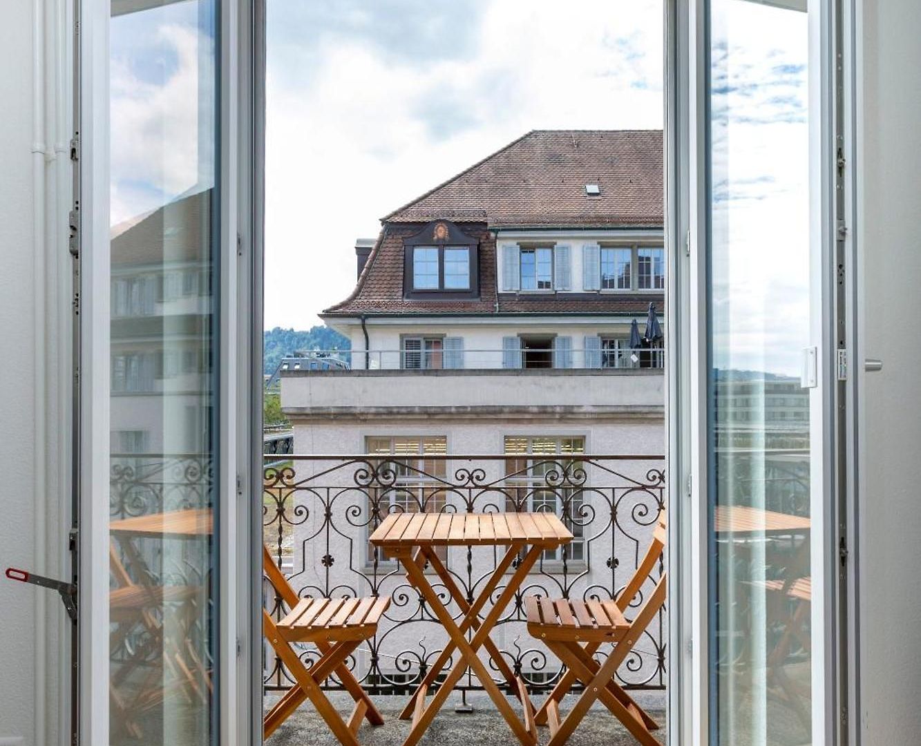 Apartment Kaya 4a - Downtown 2br With Balcony Zurich