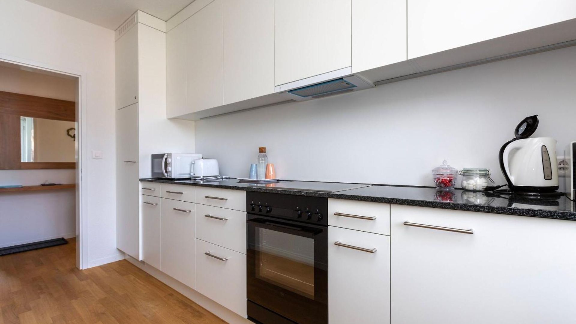Apartment Kaya 4a - Downtown 2br With Balcony *