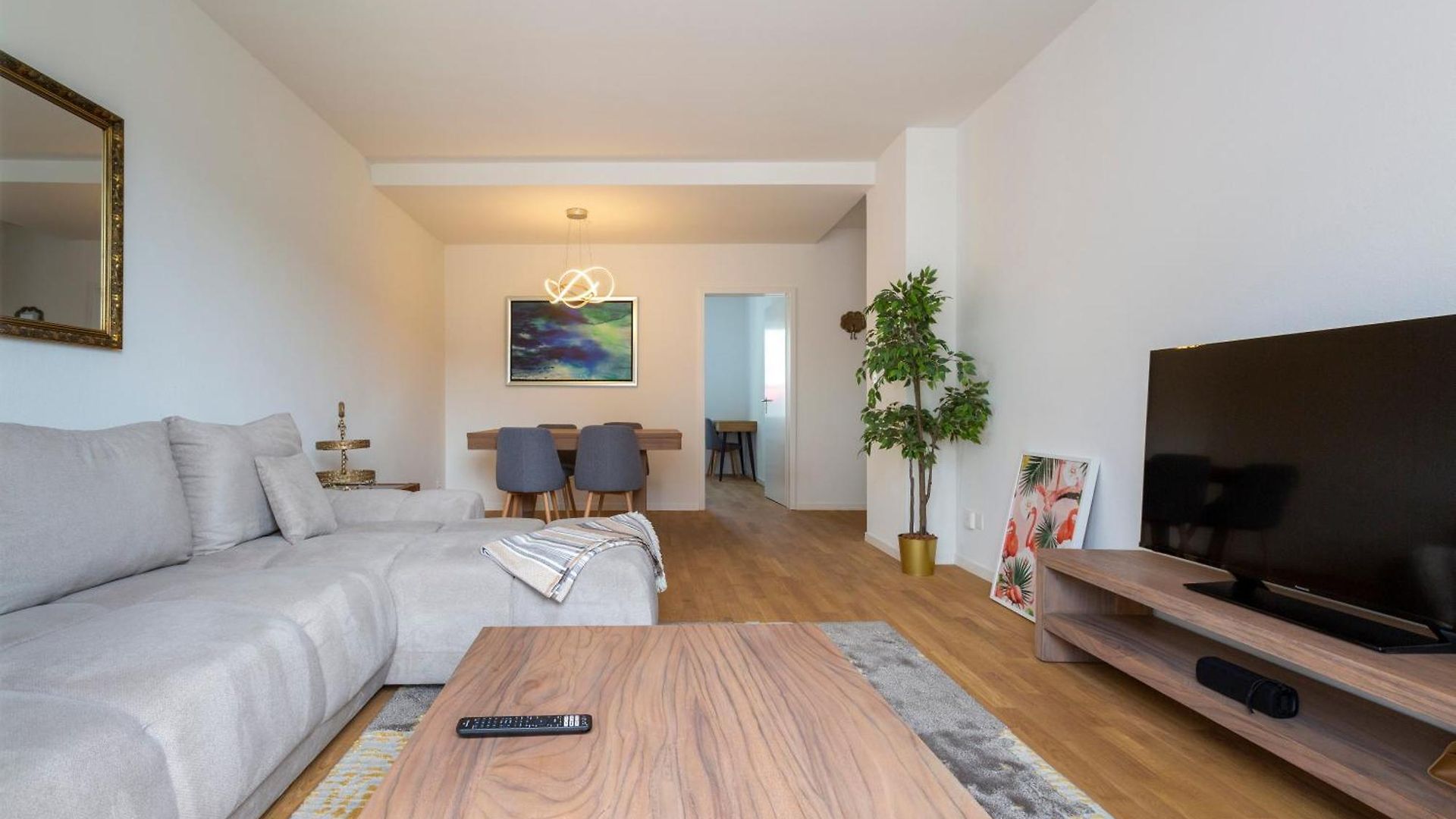 Apartment Kaya 4a - Downtown 2br With Balcony Zurich