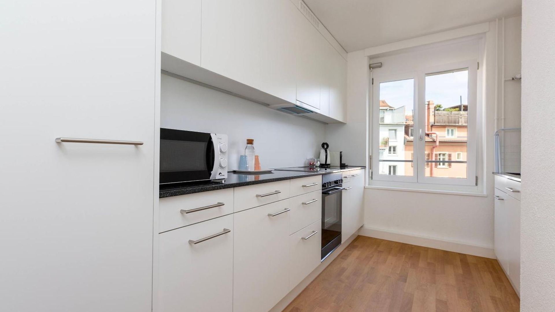 Kaya 4a - Downtown 2br With Balcony * Zurich
