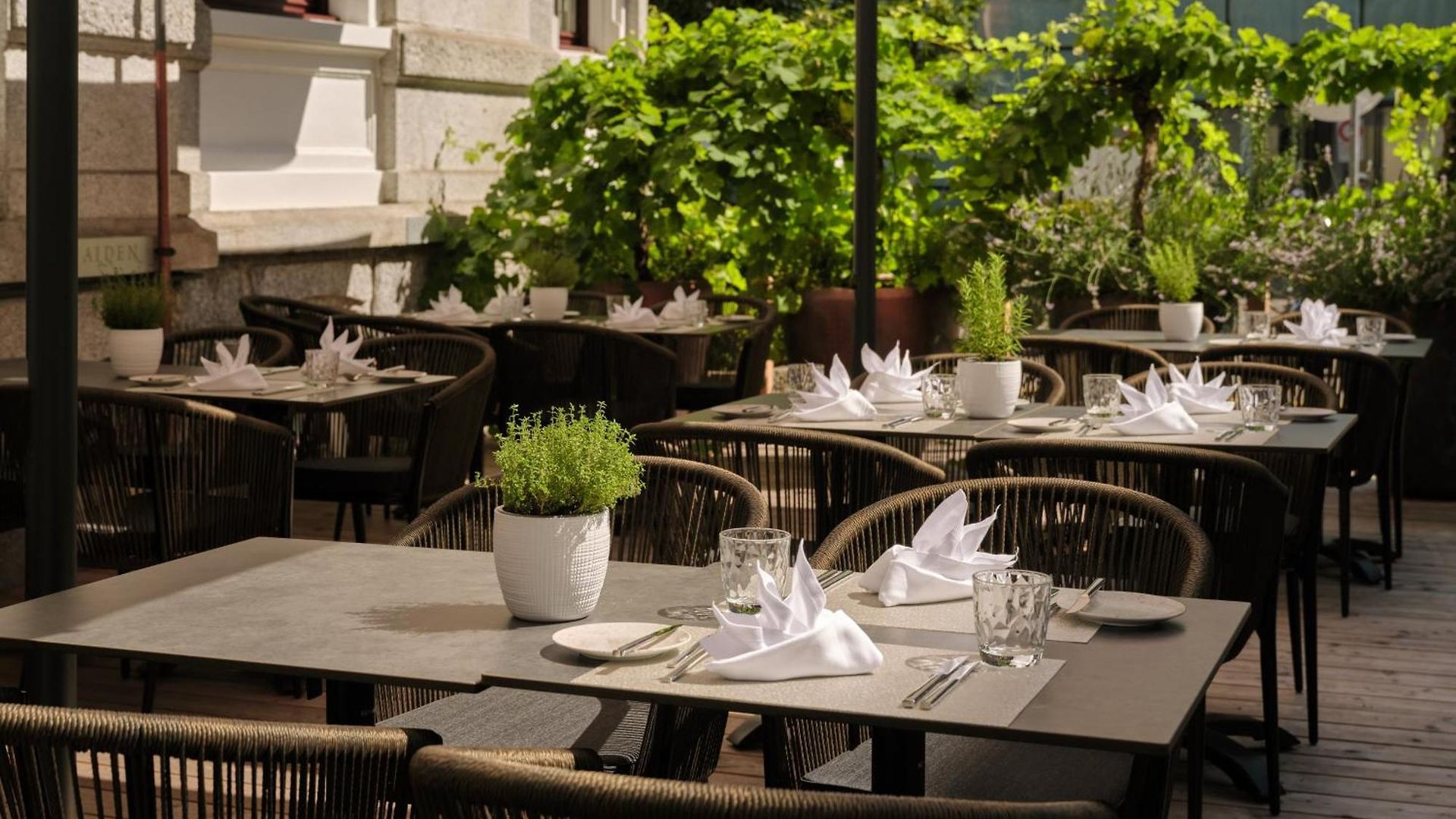 Alden Splügenschloss Hotel 5*