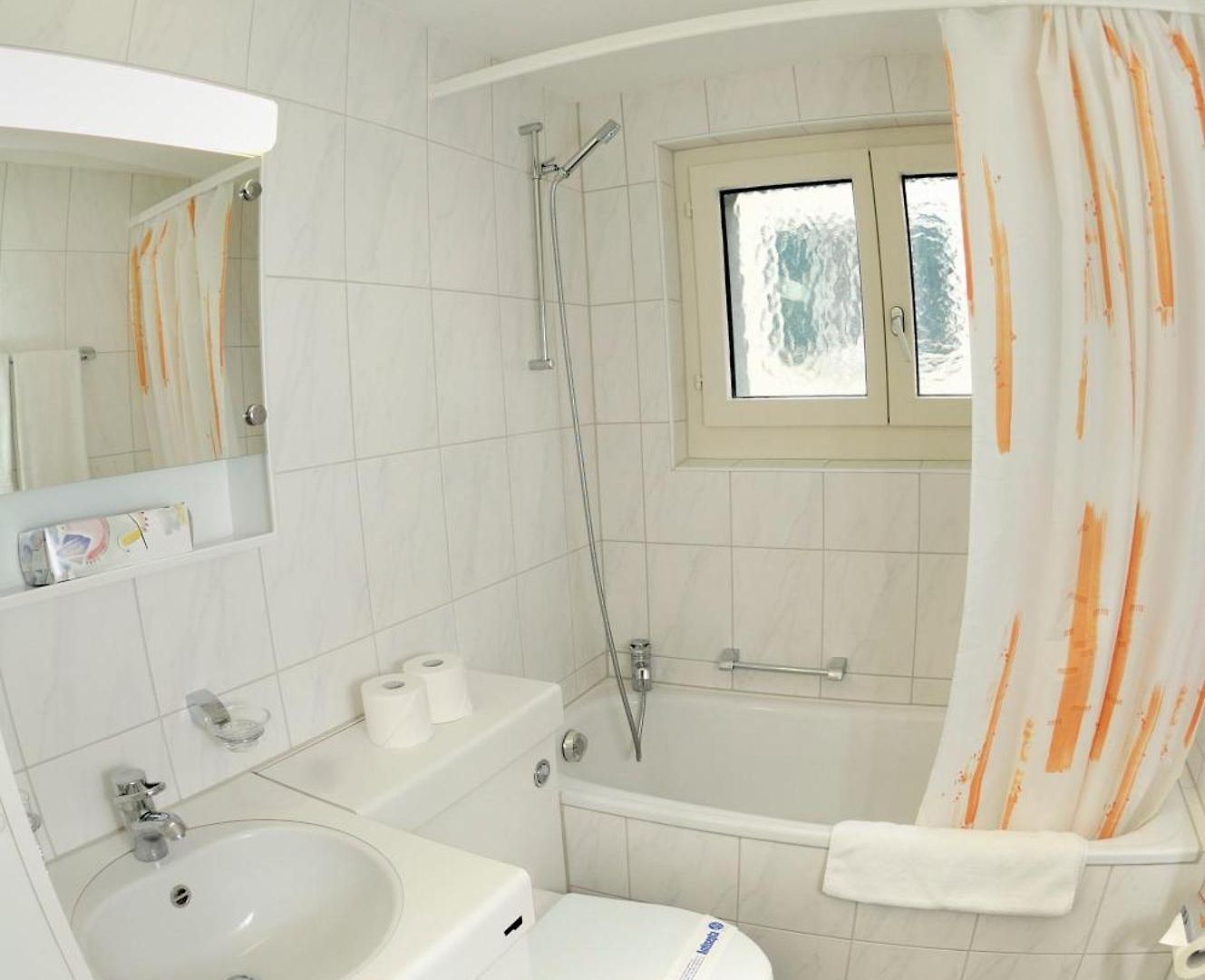 Executive - Crown 28 Apartment *